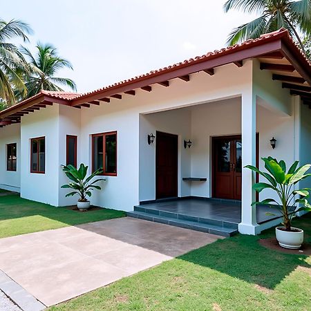 Villa Nilmini Haven Madampe  Esterno foto